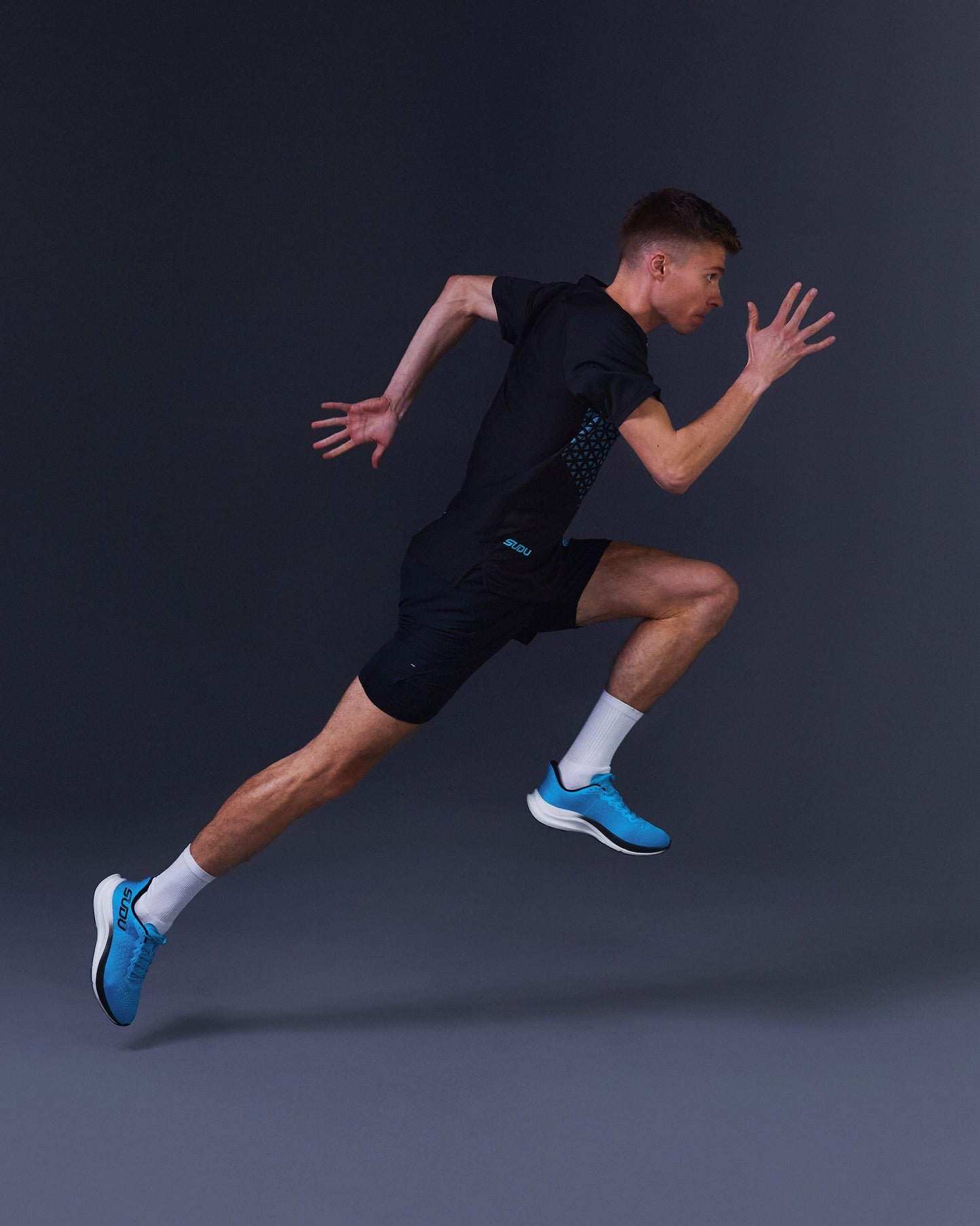 SUDU SRT SS 01 Run Short Sleeve T-Shirt - Black Beauty / Aquarius Short Sleeve T-Shirt