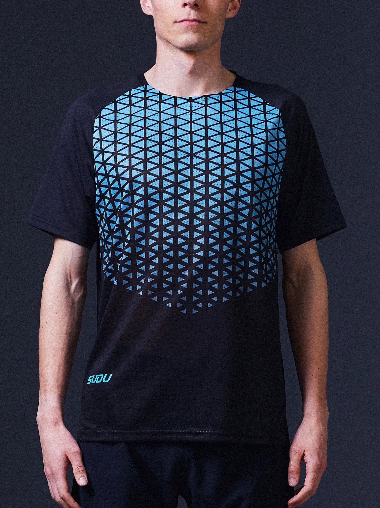 SUDU SRT SS 01 Run Short Sleeve T-Shirt - Black/Light Blue Short Sleeve T-Shirt