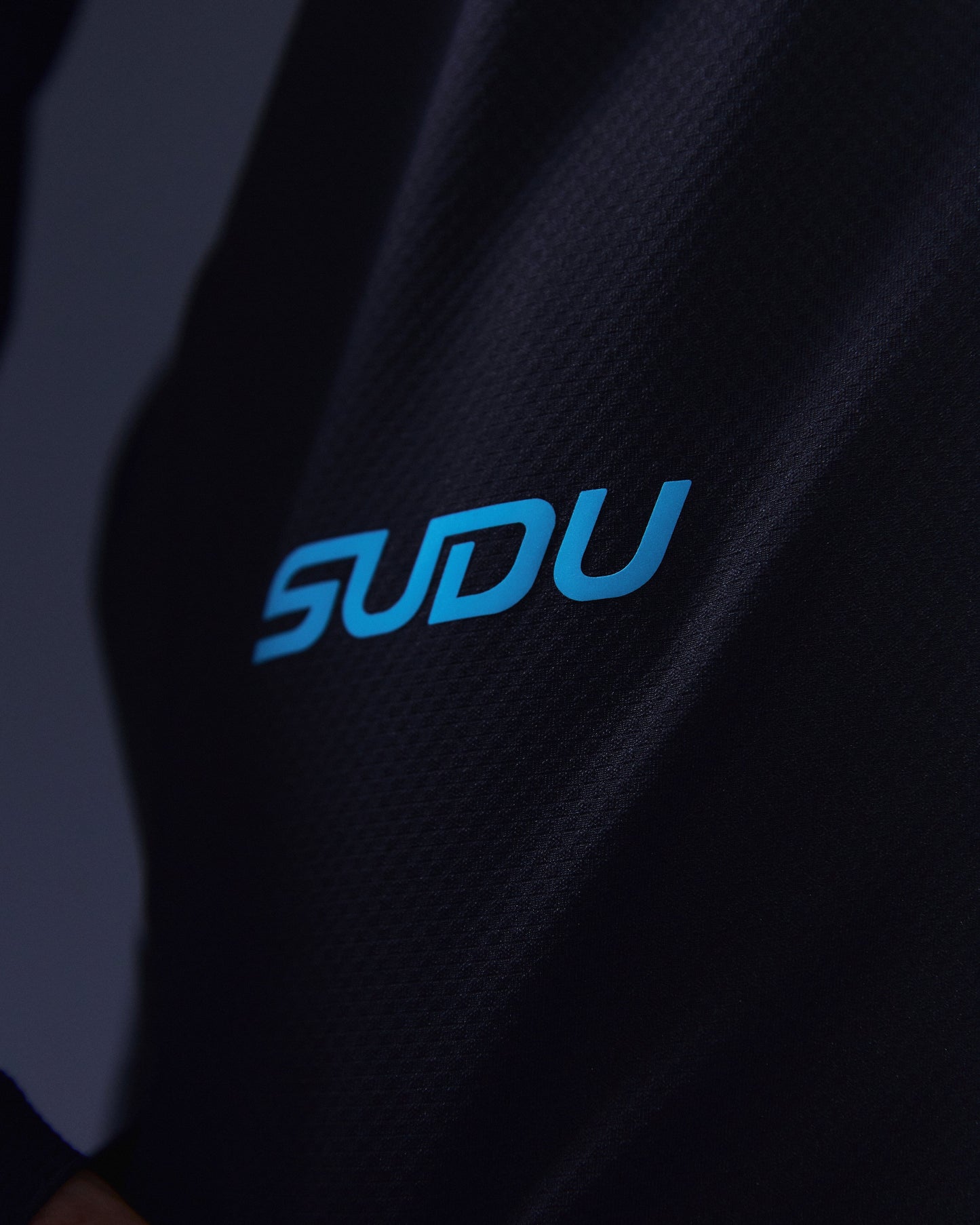 SUDU SRT LS 01 Run Long Sleeve Shirt - Black Beauty / Aquarius Long Sleeve Shirt