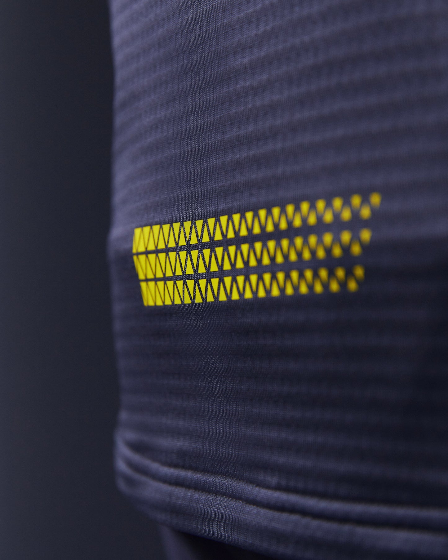 SUDU SRZ 01 Run Zip Mid-Layer - Iron Gate / Blazing Yellow Long Sleeve Shirt