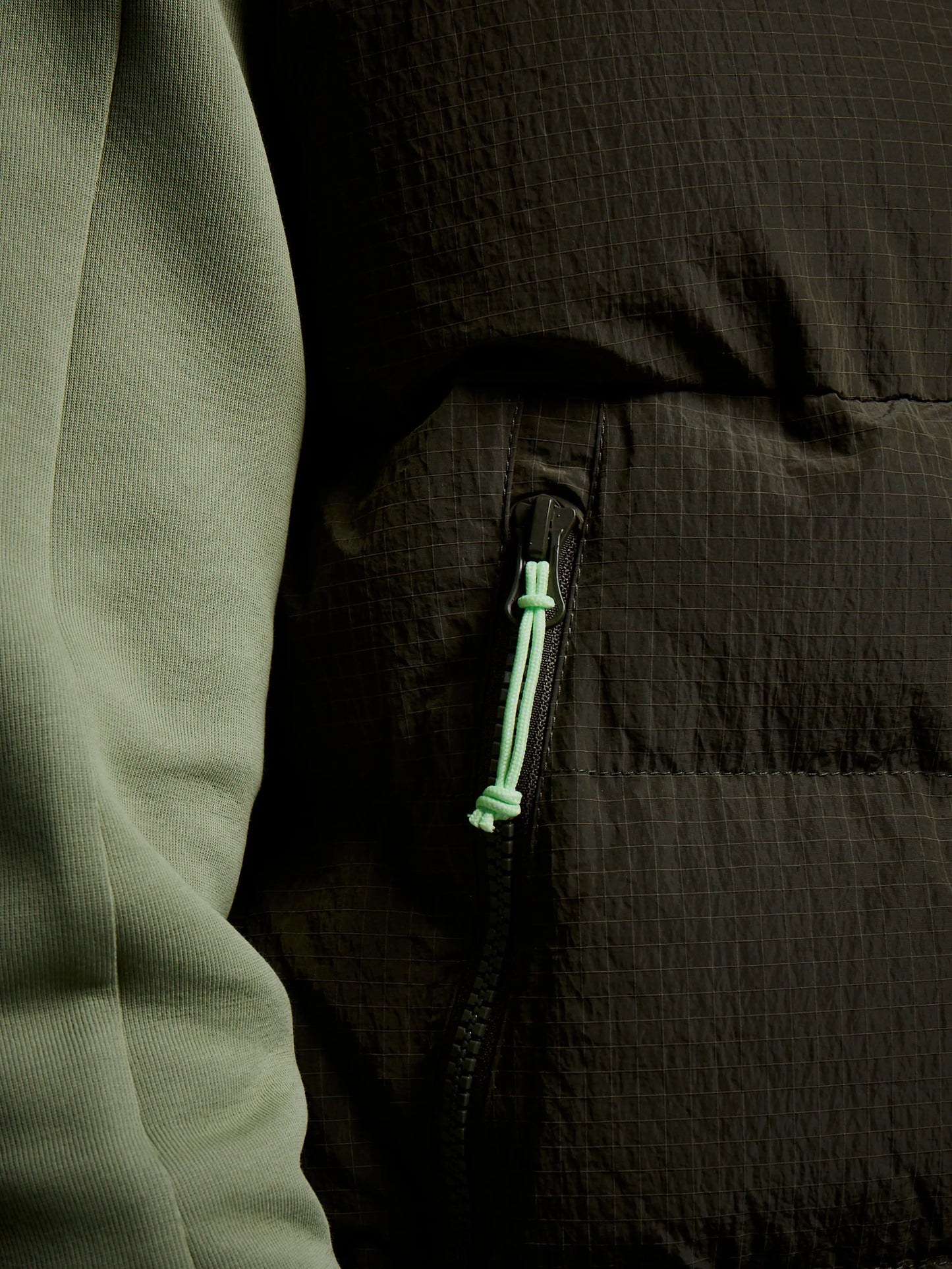 SUDU SUDU Lifestyle Padded Gilet - Dark Khaki Gilet